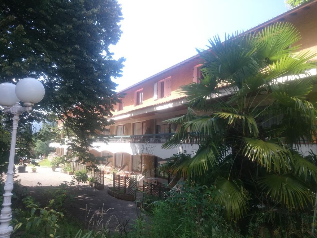 Hotel Le Mas Fleuri Vernet-les-Bains Exterior foto